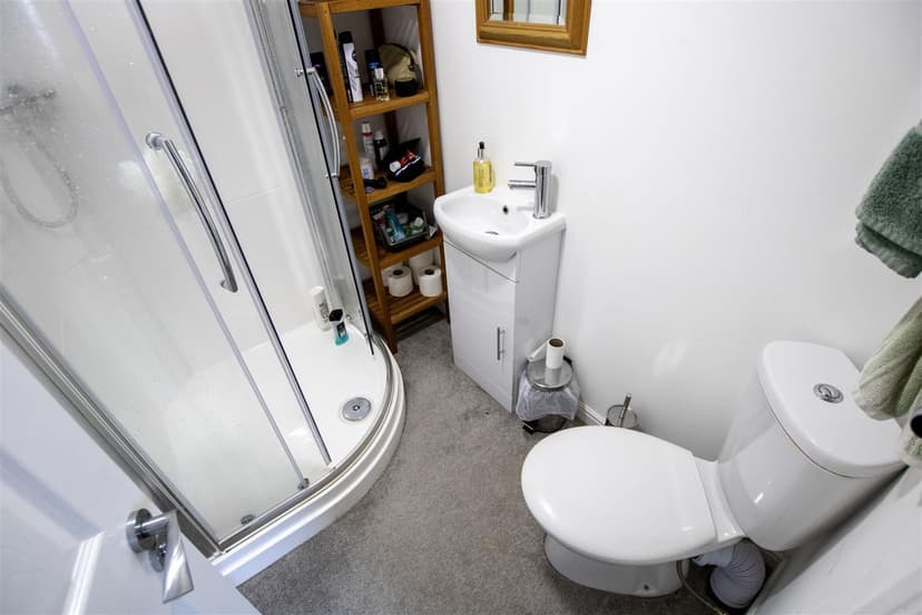 79, Harrow Road - Image 5