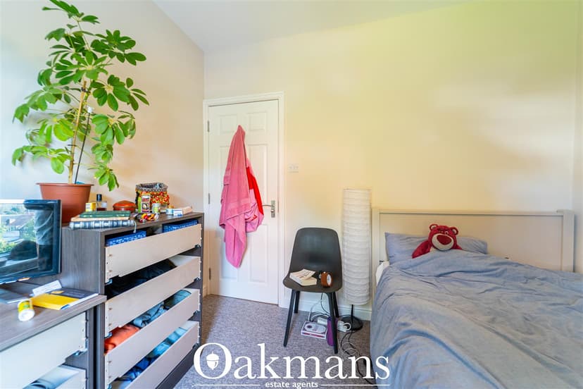 6A, Coronation Road - Image 12