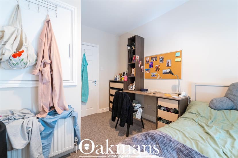 6A, Coronation Road - Image 10