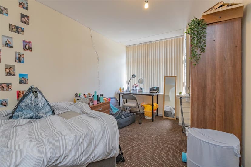 310, Tiverton Road - Image 6