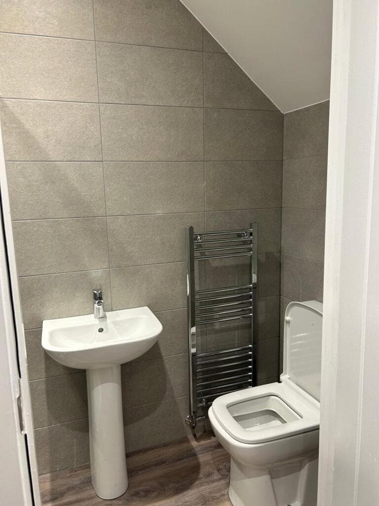 Clouds Hill Road - Image 5