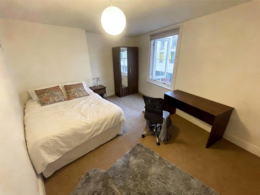 St Michaels Hill - Image 5