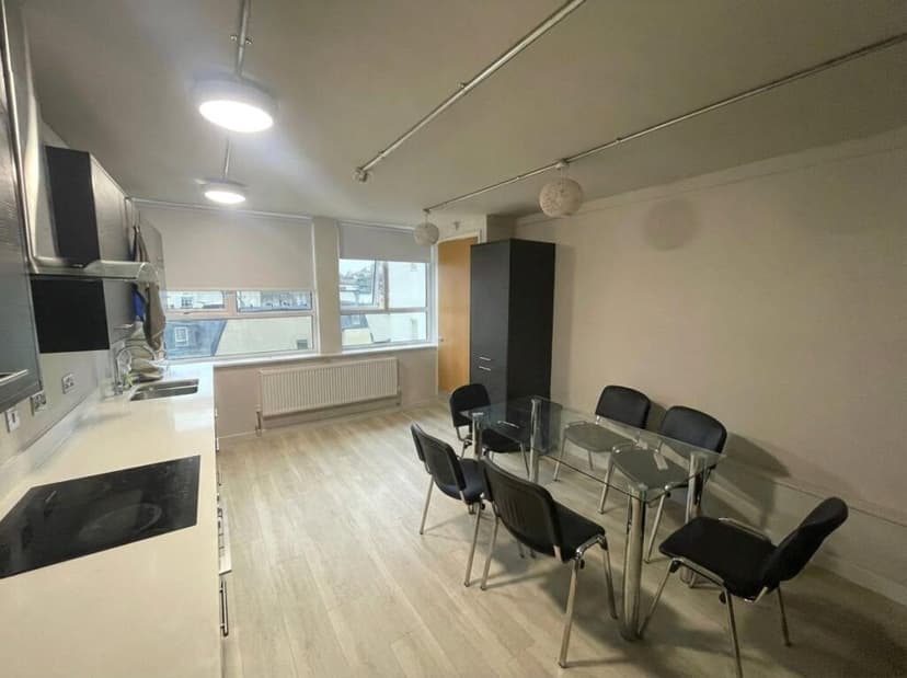 Queens Road (2FF) - Image 5