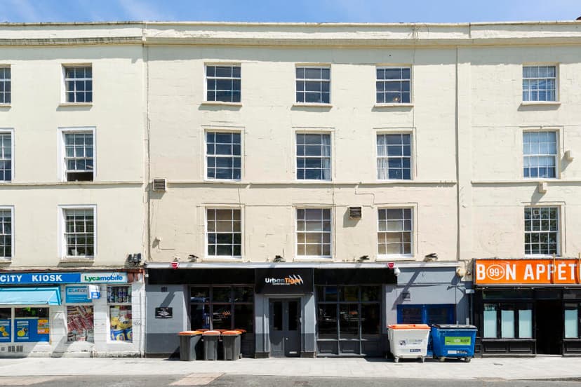 Broad Quay (Flat 3) - Image 3