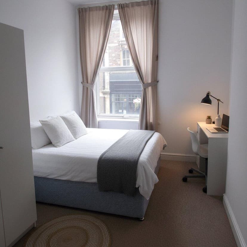 Cheltenham Road - Image 4