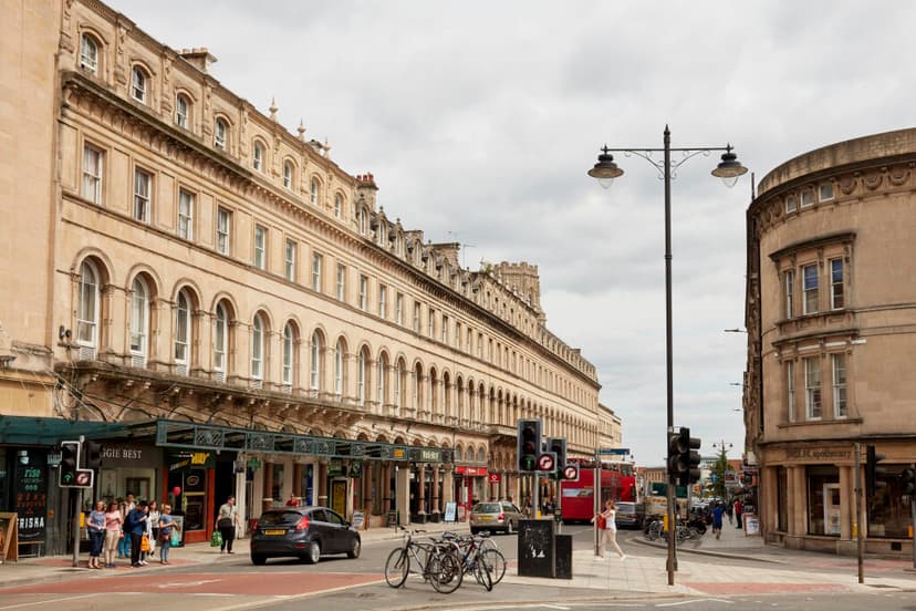 Queens Road (Flat 10) - Image 3