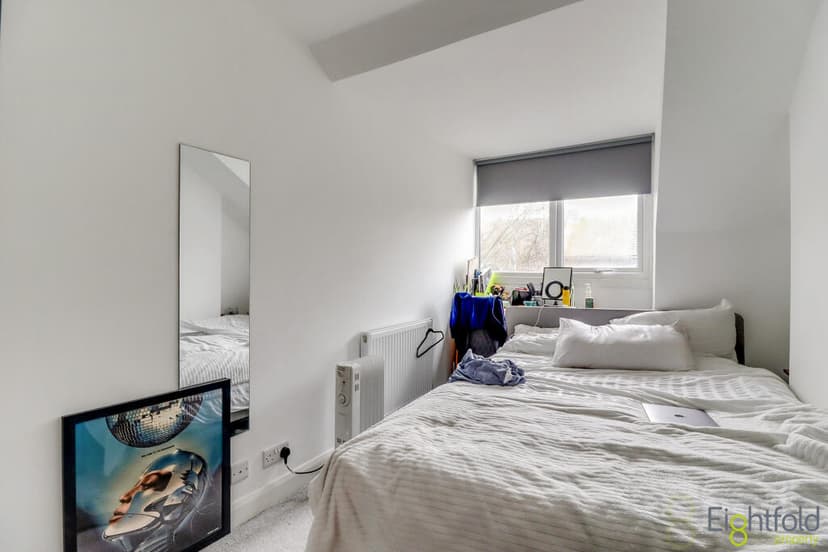 Preston Road - Image 4