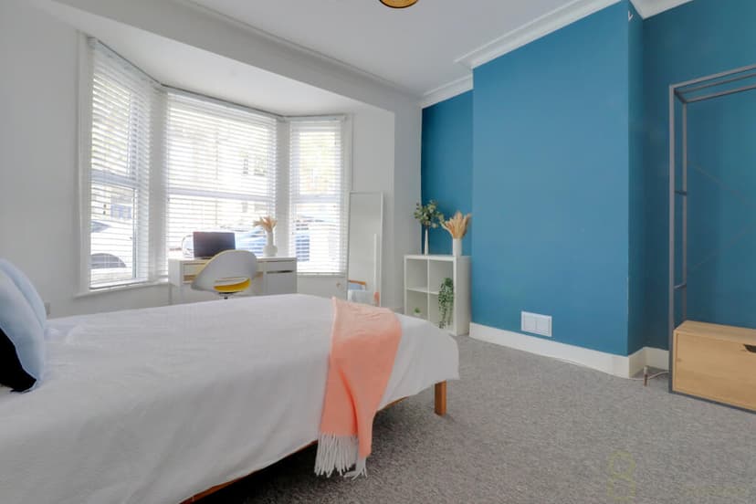 Clyde Road - Image 1