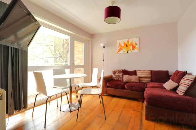 Highbrook Close - Image 1