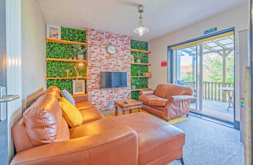 Bevendean Crescent - Image 1