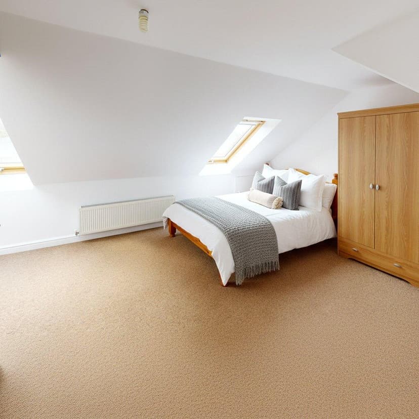 Guinea Lane - Image 1