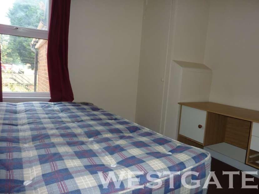 Highgrove Street - Image 5