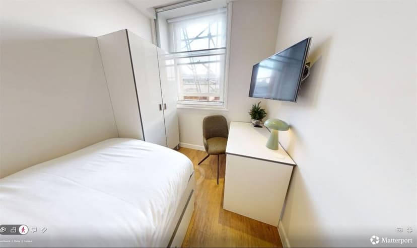 Queens Road (Flat 10) - Image 4