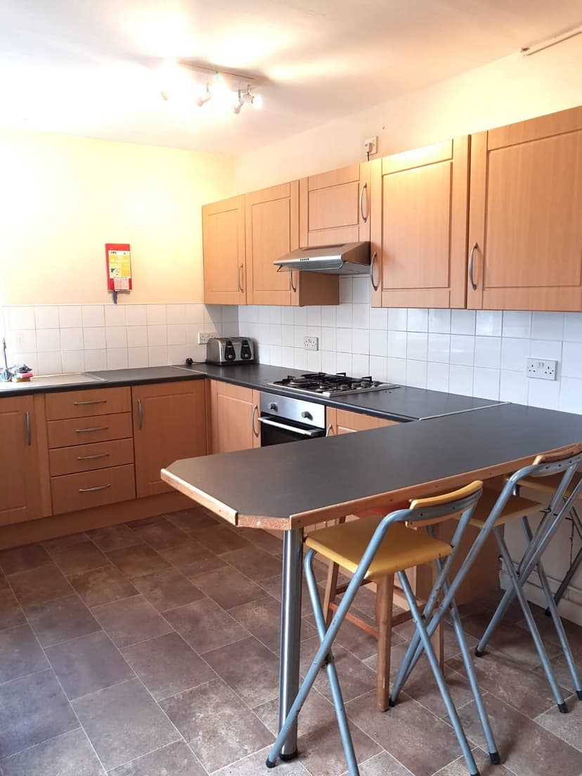 127 St Helens Avenue - Image 3