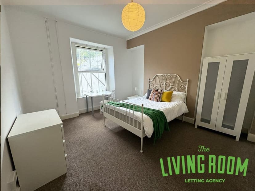 3 Oaklands Terrace - Image 9