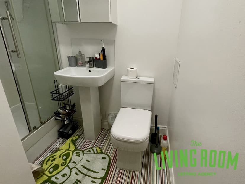 Library Court - Image 7