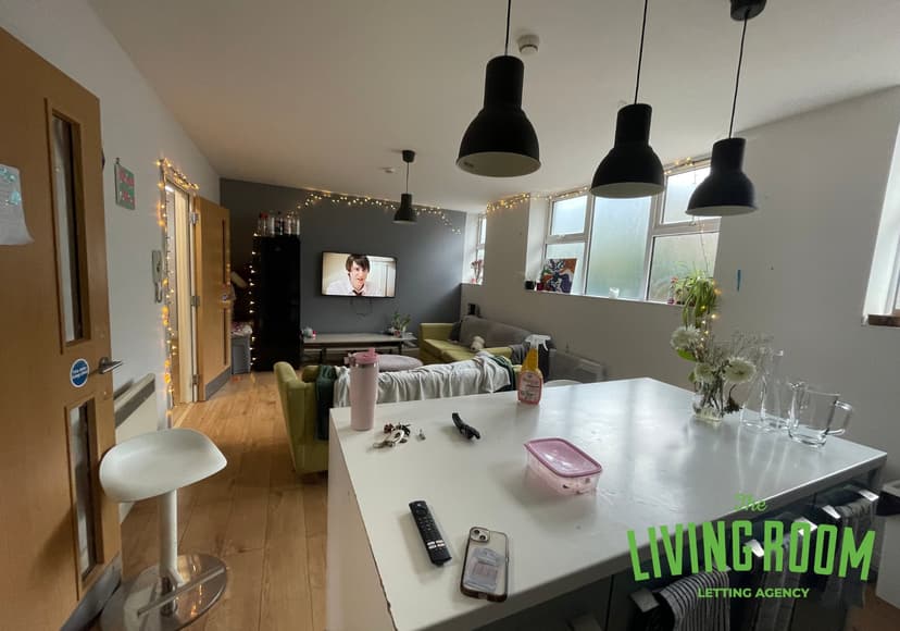 Library Court - Image 3