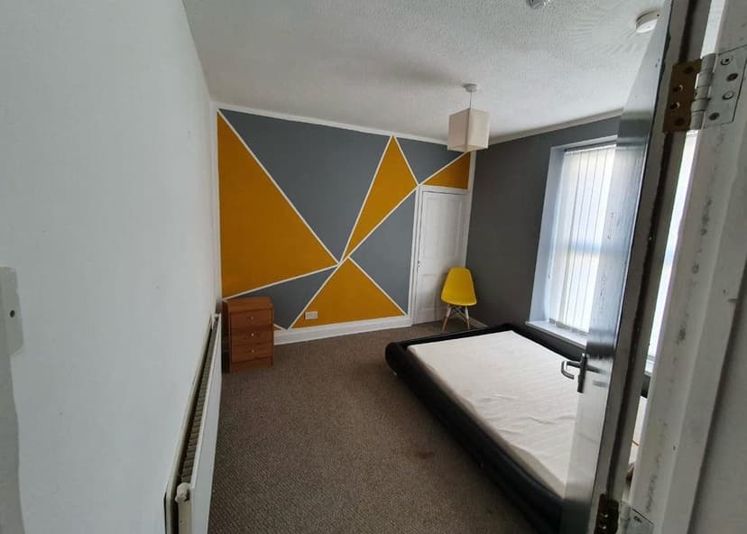 161 Hanover Street - Image 3