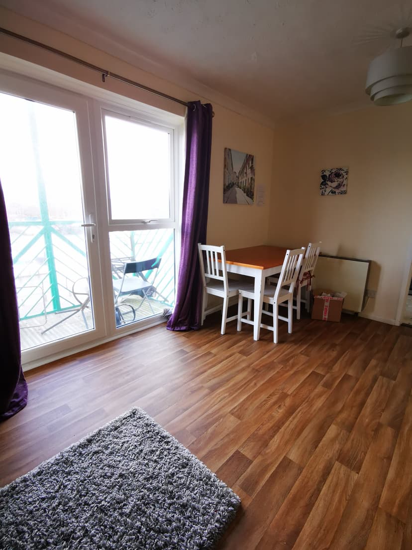 151 Ambassador House - Image 2