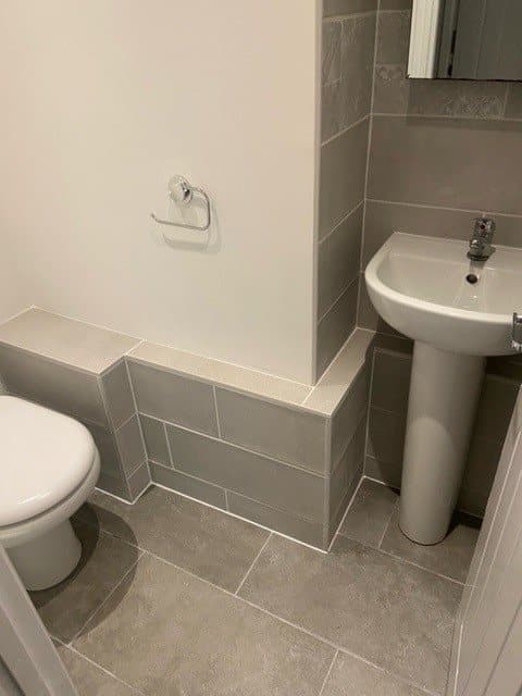 66 Mansel Street - Image 5