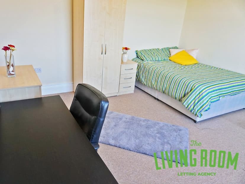 58 Terrace Road - Image 2