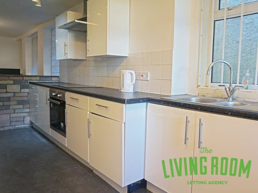 58 Terrace Road - Image 11