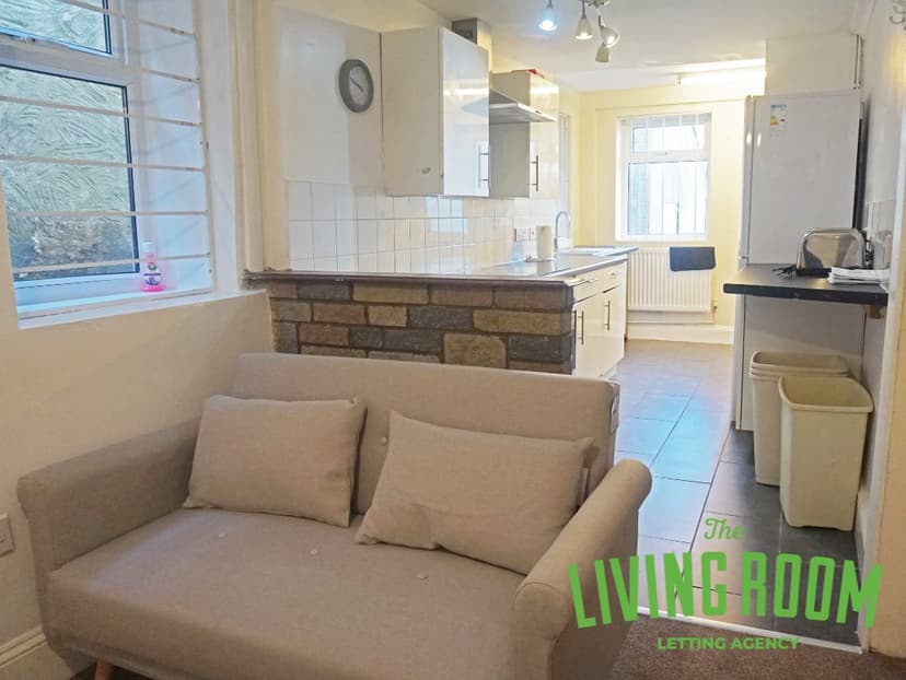 58 Terrace Road - Image 8