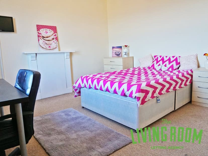 58 Terrace Road - Image 3