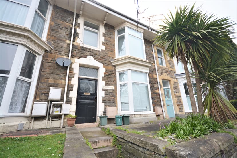 8 St Albans Road - Image 6