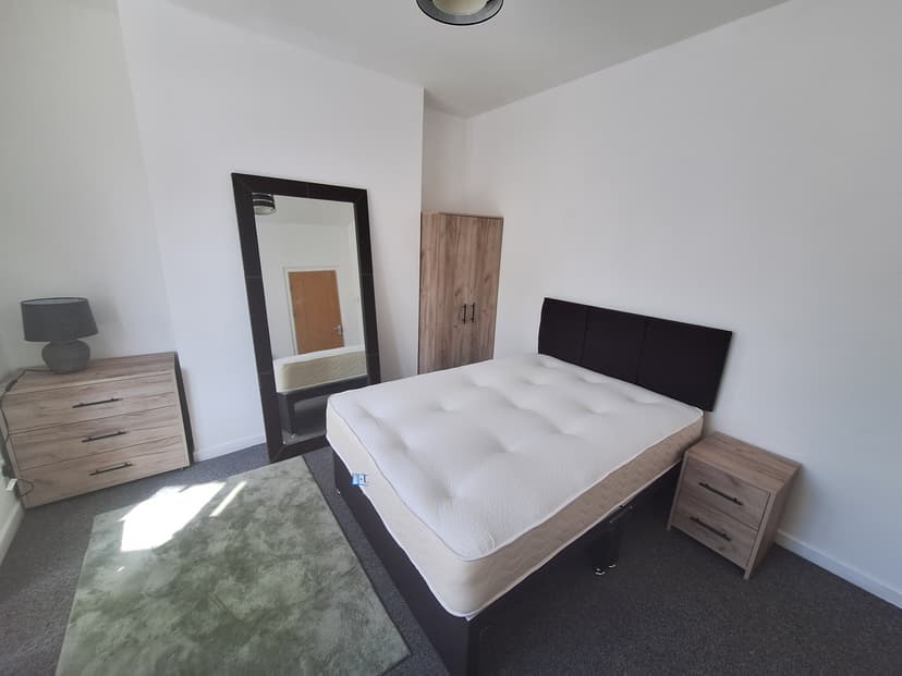 68 Cromwell Street - Image 3