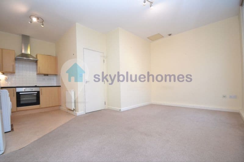 Flat 6, Dawn Terrace 22a Church Gate, Leicester - Image 2