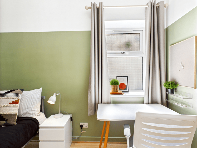 21 Waterloo Place Brynmill Swansea SA2 0DE - Image 37