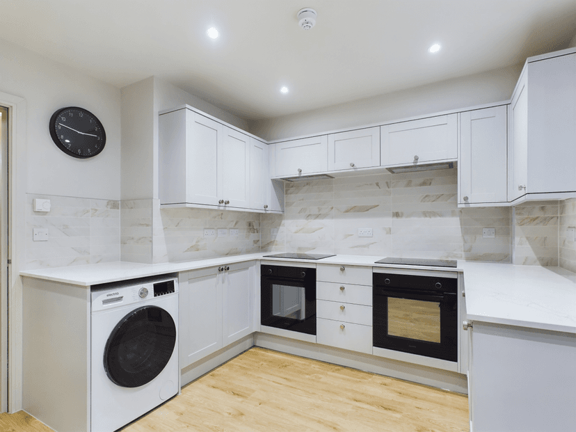 Filton Avenue, Bristol - Image 3