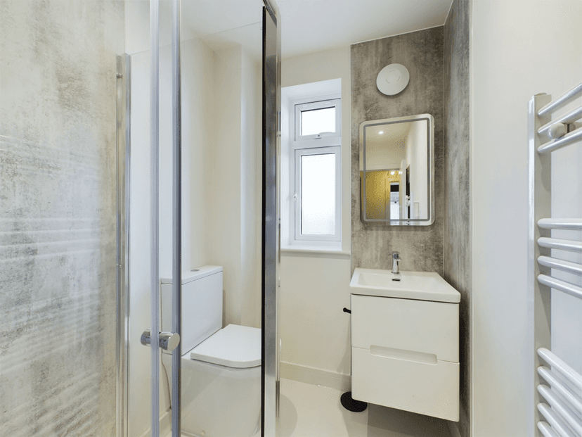 Filton Avenue, Bristol - Image 5