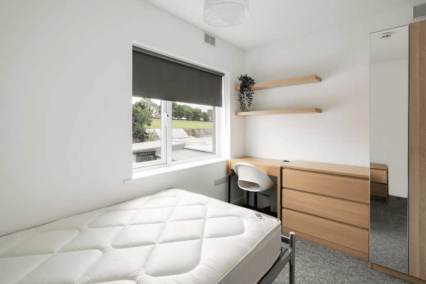 Haydon Gardens, Bristol - Image 7