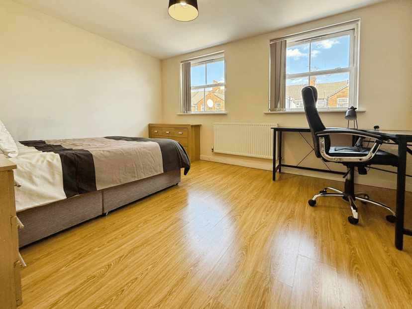 86 Eastleigh Road, Leicester - Image 9