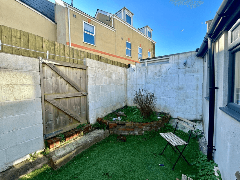 18 Oakfield Street, Exeter, EX1 - Image 9