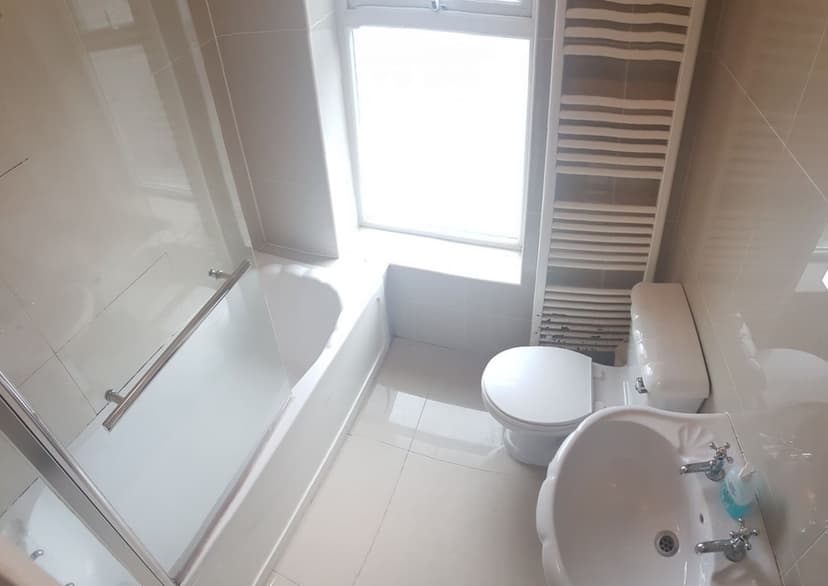 lathom Road - Image 9