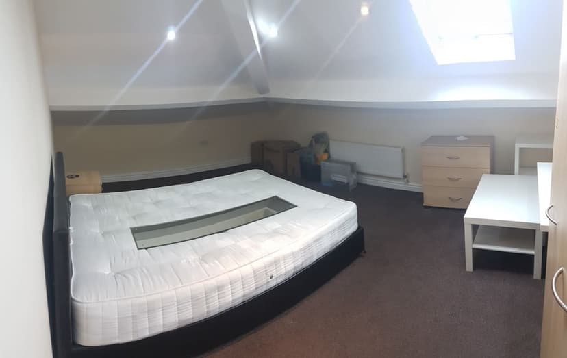 Mauldeth Road - Image 8