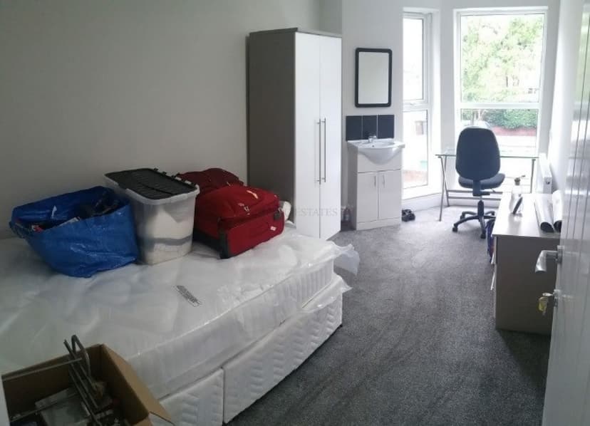 Amherst Road - Image 4