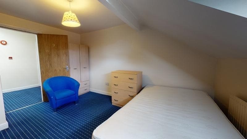 62 CARDIGAN ROAD - Image 7