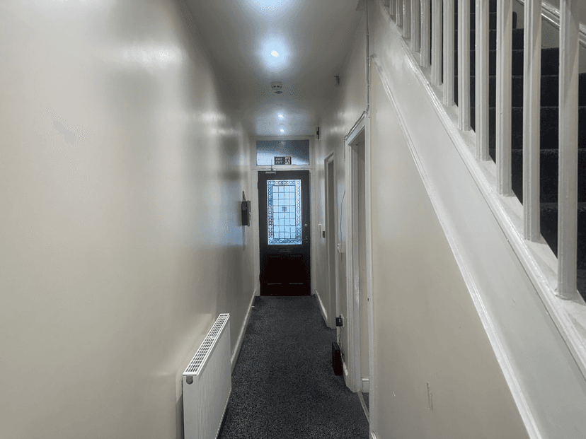 9 EN SUITES 9 BED STUNNER - Image 3