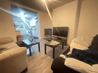 Parrs Wood Road, Manchester - Image 3