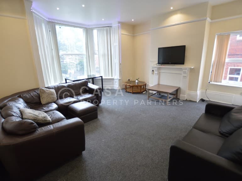 68 CARDIGAN ROAD - Image 9