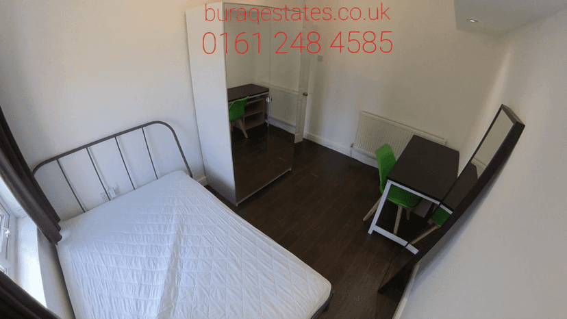 Parrswood Road - Image 6