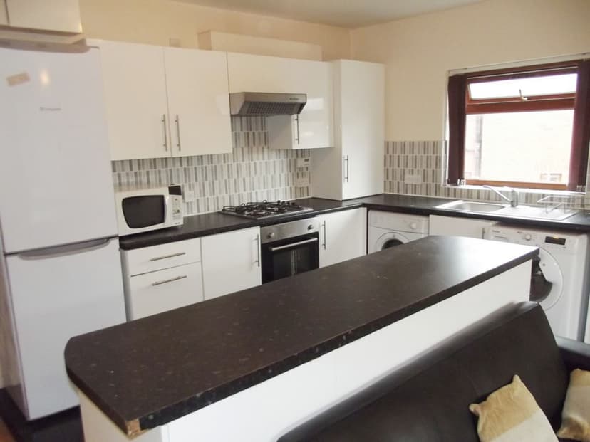 Egerton Road - Image 2