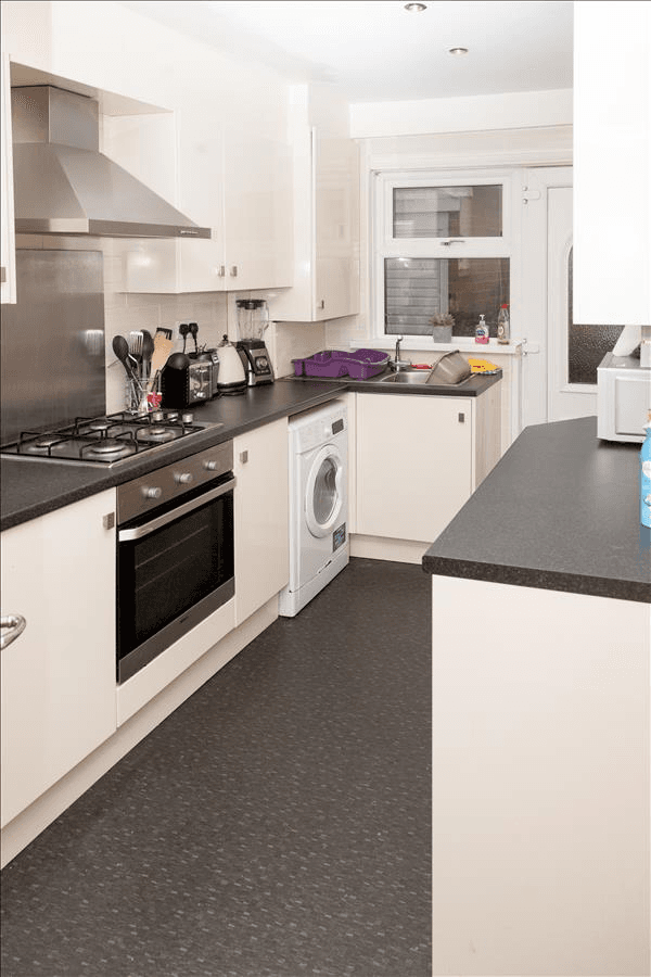 Derwentwater Grove, Leeds - Image 11