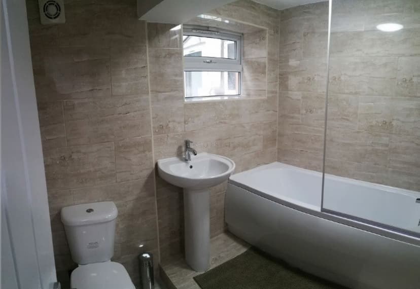 Amherst Road - Image 9