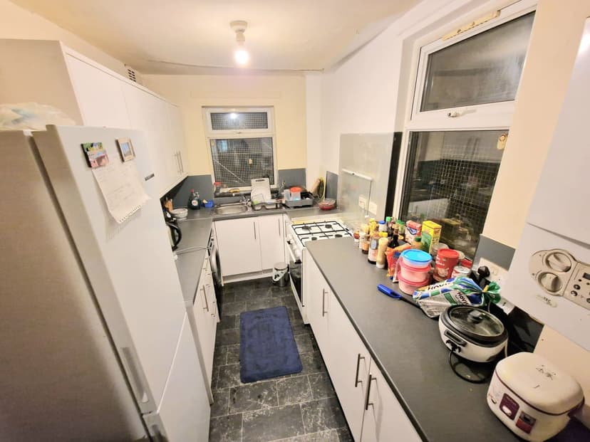 Heald Grove - Image 2