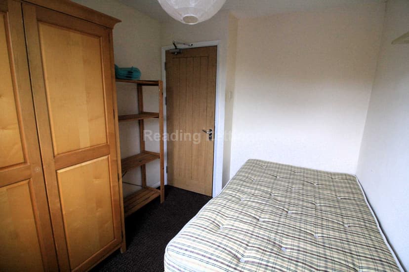 CRESCENT ROAD - Image 8